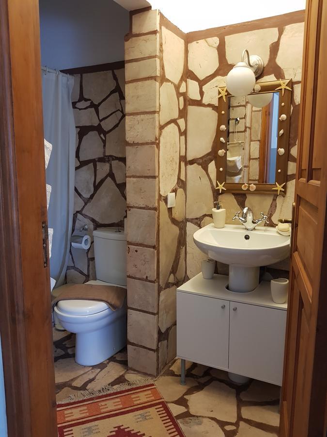 P&M House Villa Meyísti Екстериор снимка